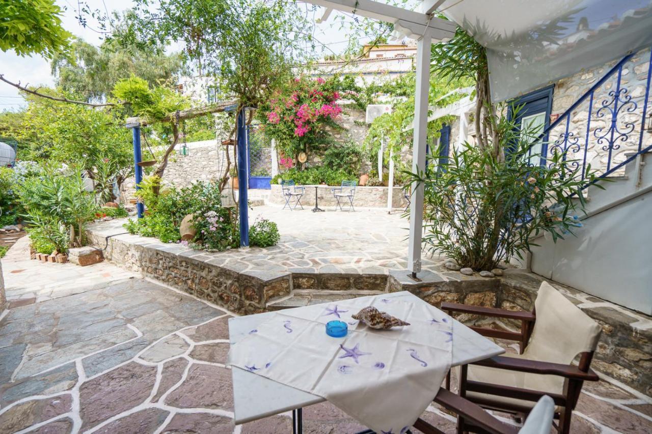 Sparrow Apartments Hydra (Saronic Islands) Esterno foto